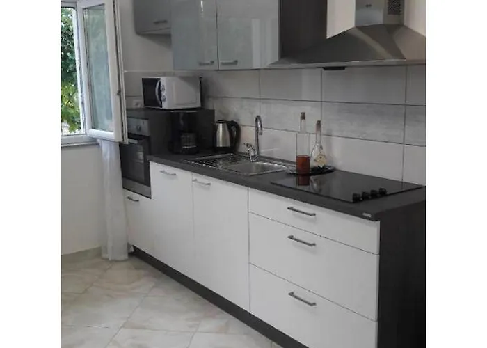 Vakantiehuis Lucic *