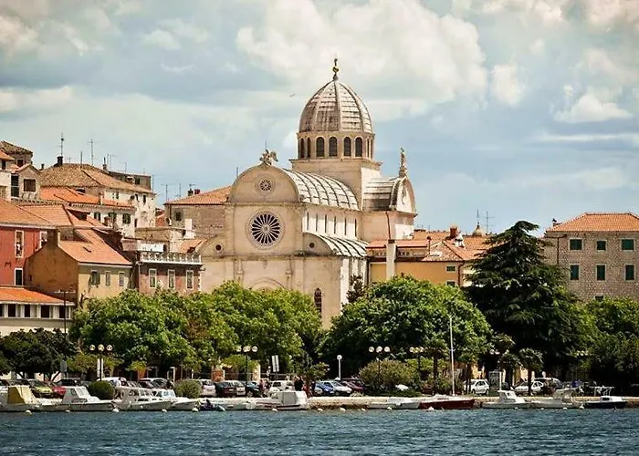 Vakantiehuis Lucic Lozovac