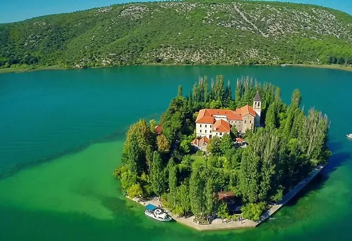 Vakantiehuis Lucic *